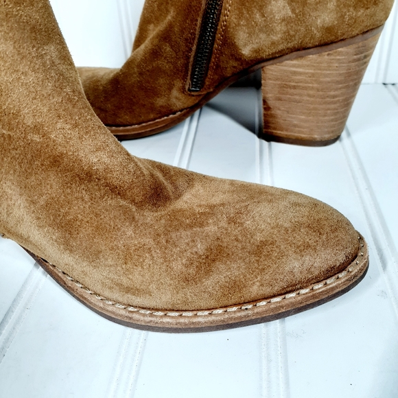 DOLCE VITA Janele Twin-zip Classic Suede Leather Bootie In Camel C501 - Picture 10 of 13